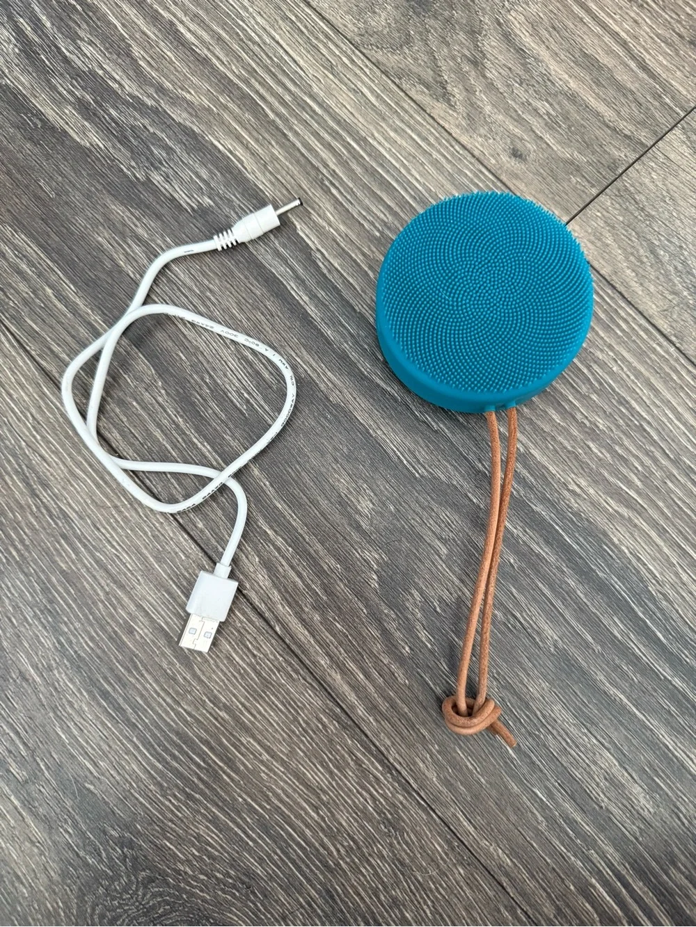 FOREO great barely